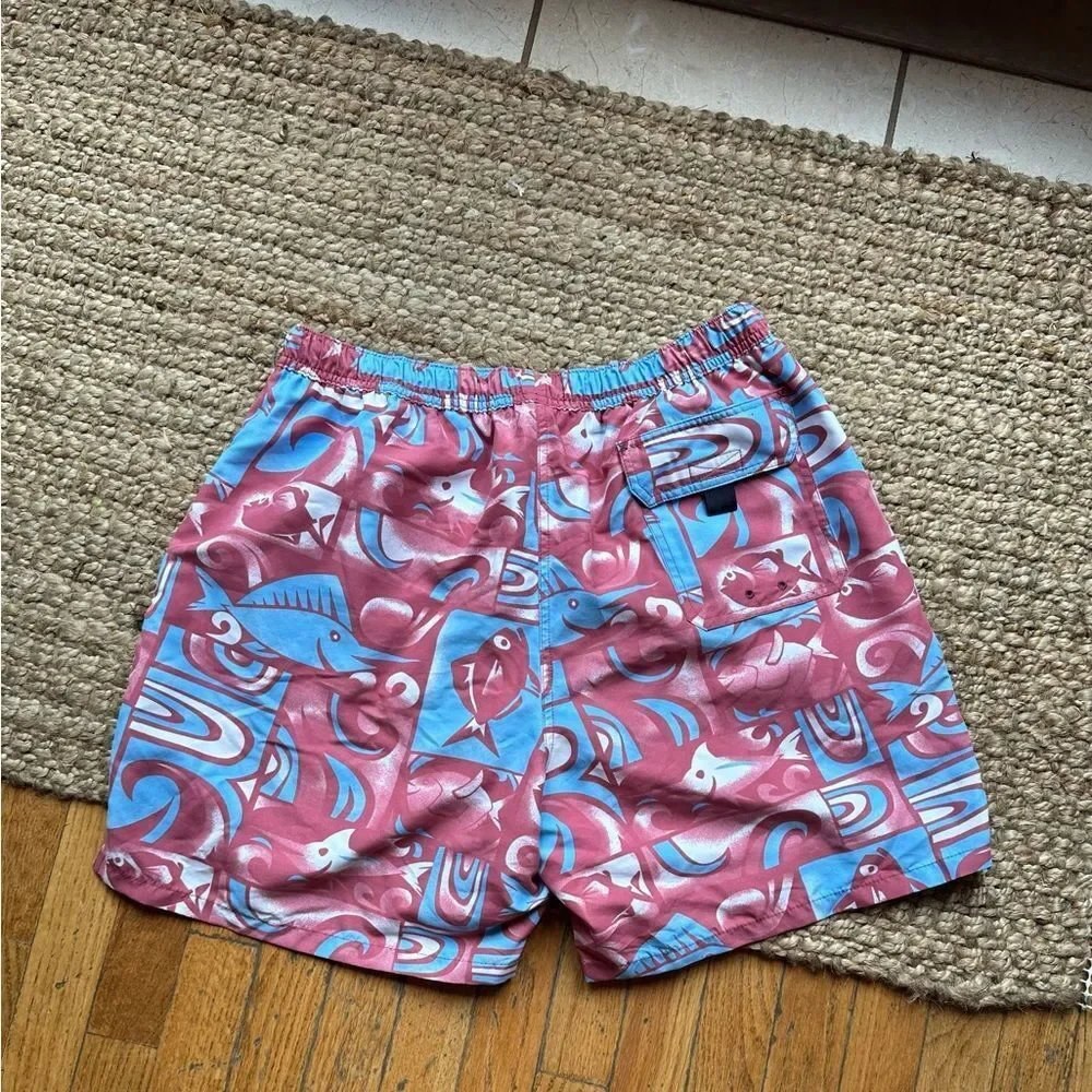 Vineyard Vines Men’s Swim Trunks size: Large